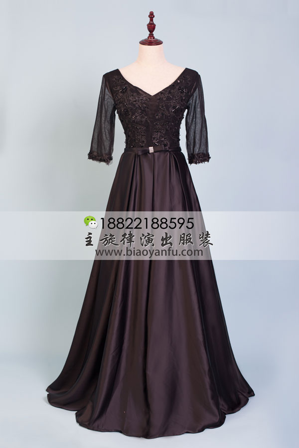公司展厅地址 天津南开展示中心--总部 电话:022-27339221,18822188595 地址:东马路新安花园B座2号楼3门1603(乐天百货对面) 黑龙江哈尔滨展示中心 电话:0451-82511617,18646546136 地址:南岗宣化街盟科官邸A1栋1802 船舶电子大世界对面 演出服装租赁